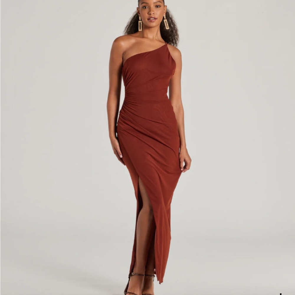 Windsor Carrie One Shoulder Open Back Mesh Formal Dress